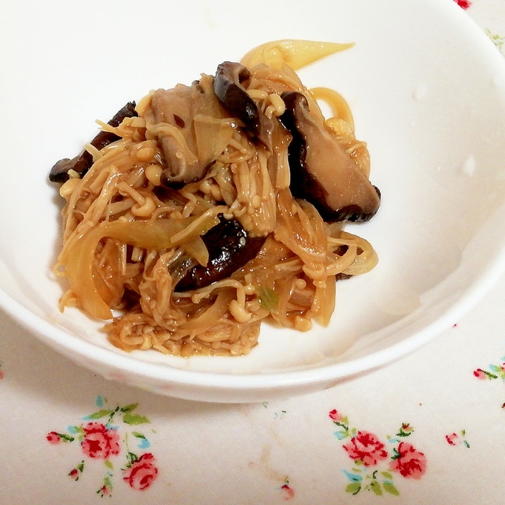 簡単作りおき！玉ねぎ椎茸エノキのさっと煮